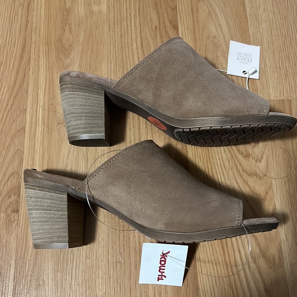 NWT Marielle Heel Shoes SZ 9.5
